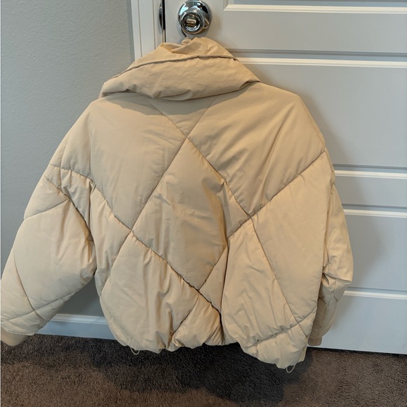 Zara quilted puffer jacket - Picture 5 of 6